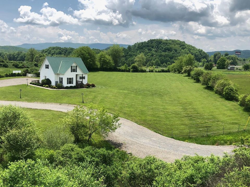 Fruits of Labor in Rainelle. West Virginia, is a social enterprise. One way it brings in revenue is through its beautiful Retreat Center that sits on 218 acres, offering renewal retreats, women’s retreats, and other special interests. 